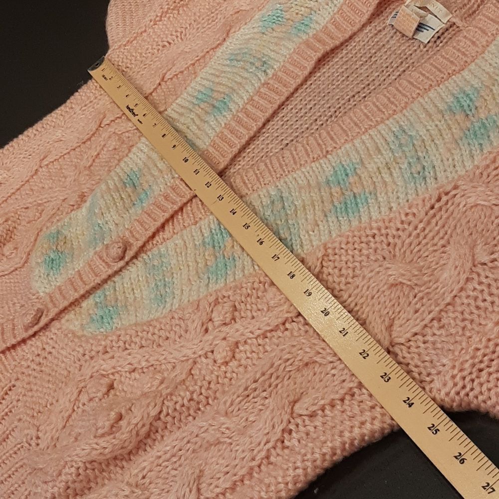 IVY Vintage Hand Knit Cardigan Sweater - Picture 9 of 11